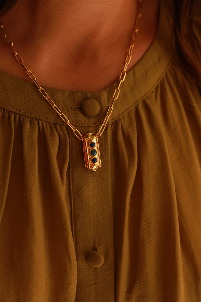 Gold Nacklace Aqua